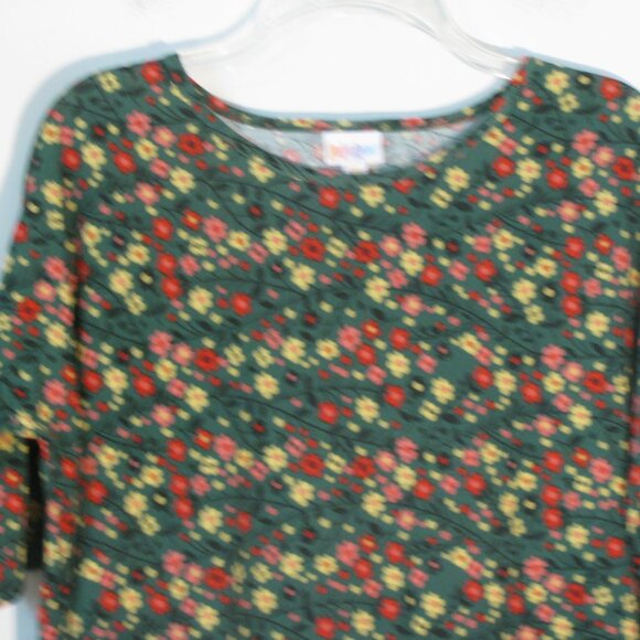 * 2/$15 LuLaRoe Irma Tunic XXS NWT $36 OVERSIZEDD Fits Medium Green Floral - Picture 2 of 4